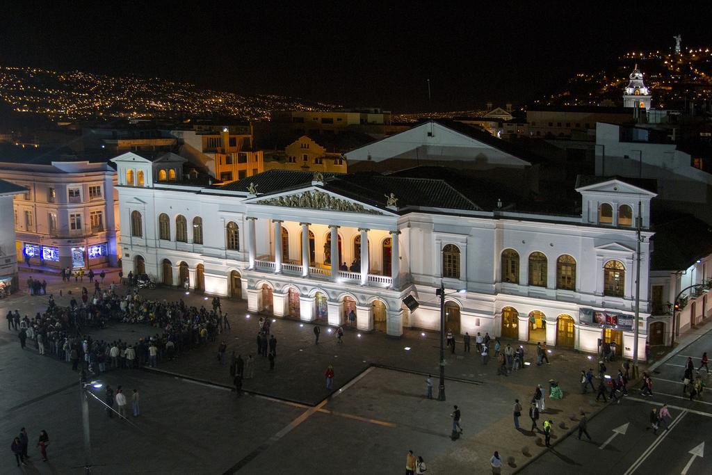 Hotel Colonial San Agustin Quito Exterior photo