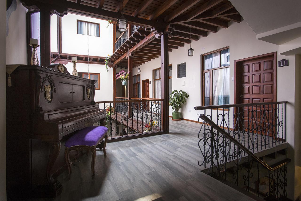 Hotel Colonial San Agustin Quito Exterior photo