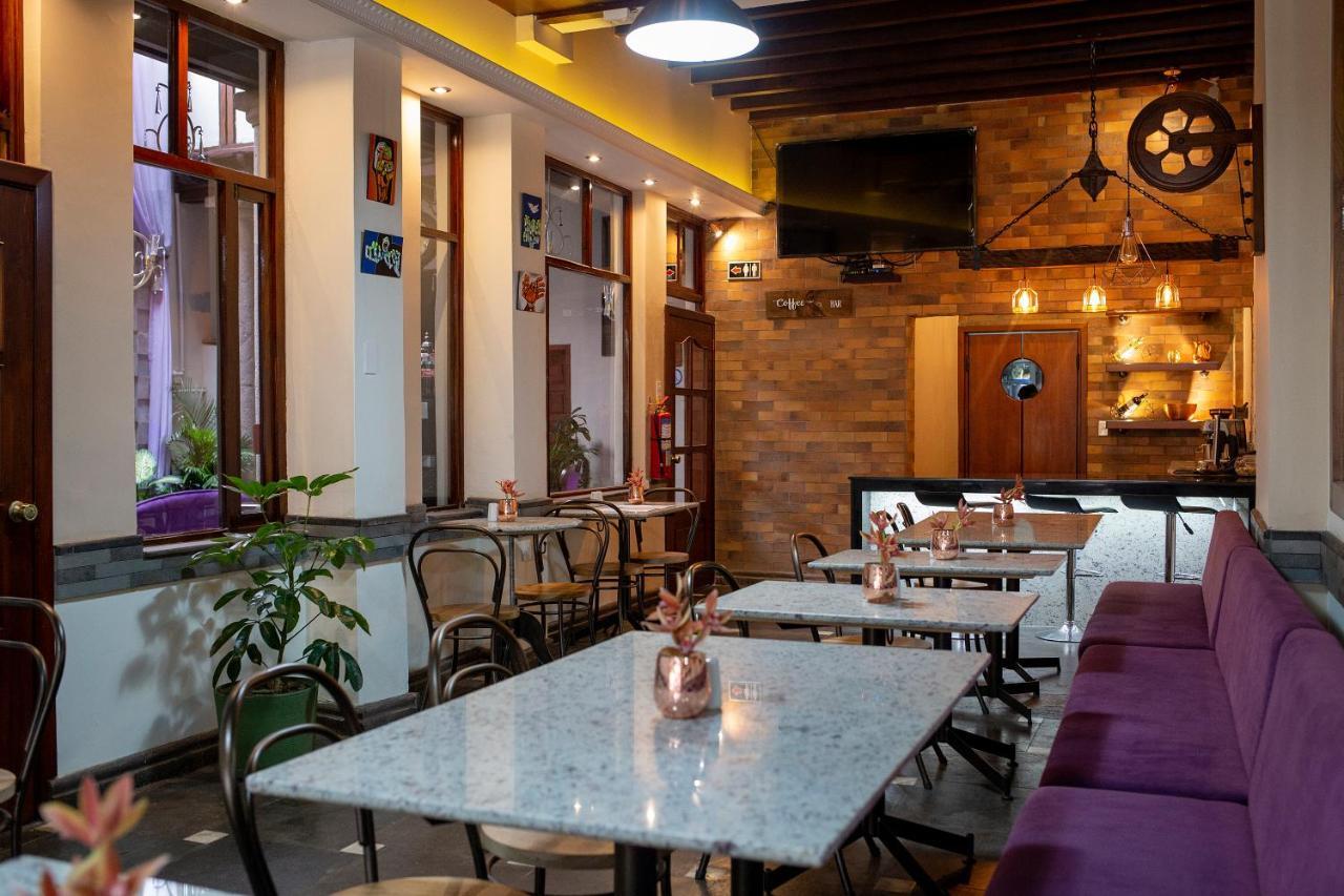 Hotel Colonial San Agustin Quito Exterior photo